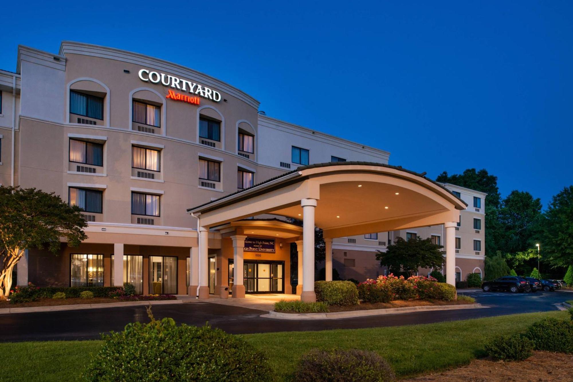 Hotel Courtyard Highpoint Extérieur photo